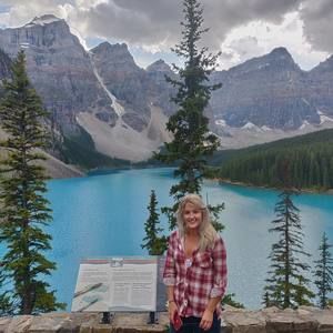 Meet your Posher, Carrie